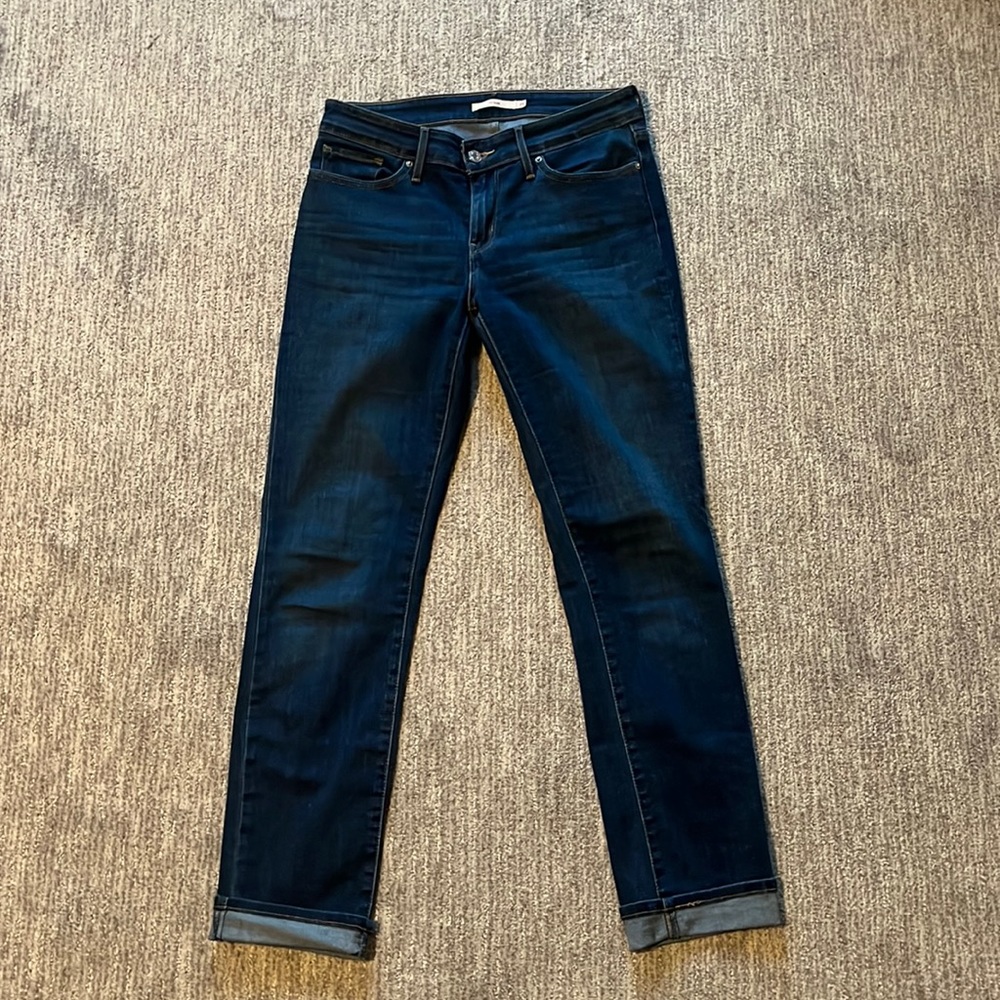 Womens Levi’s, 712 slim, sz 29, 30”inseam